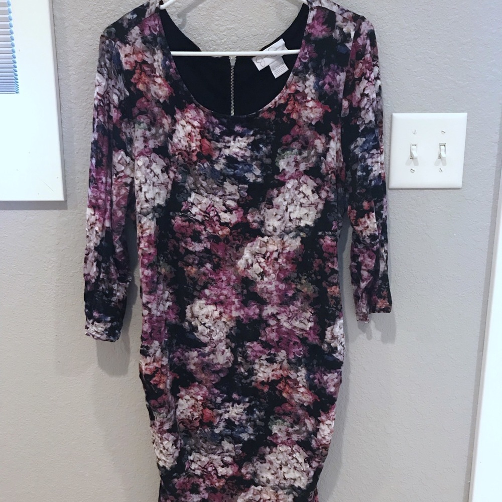 Jessica Simpson maternity dress